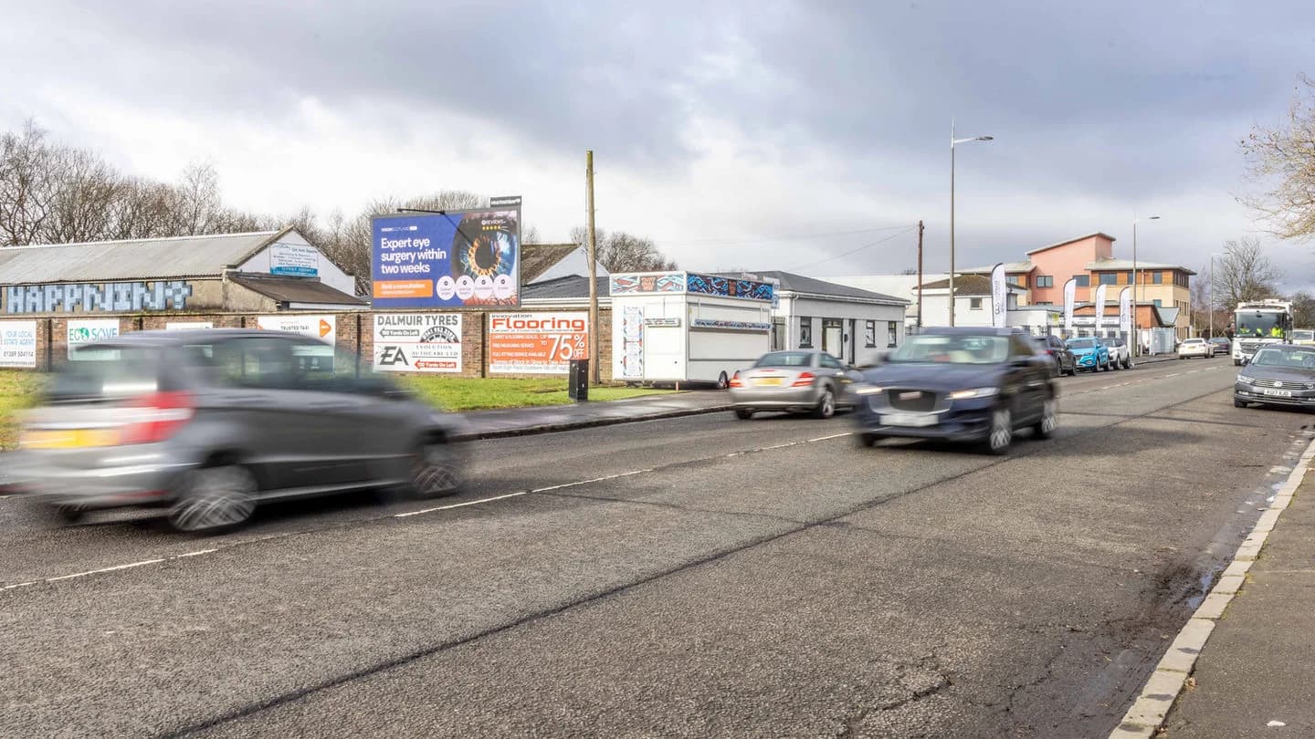 Dumbarton Road, Clydebank