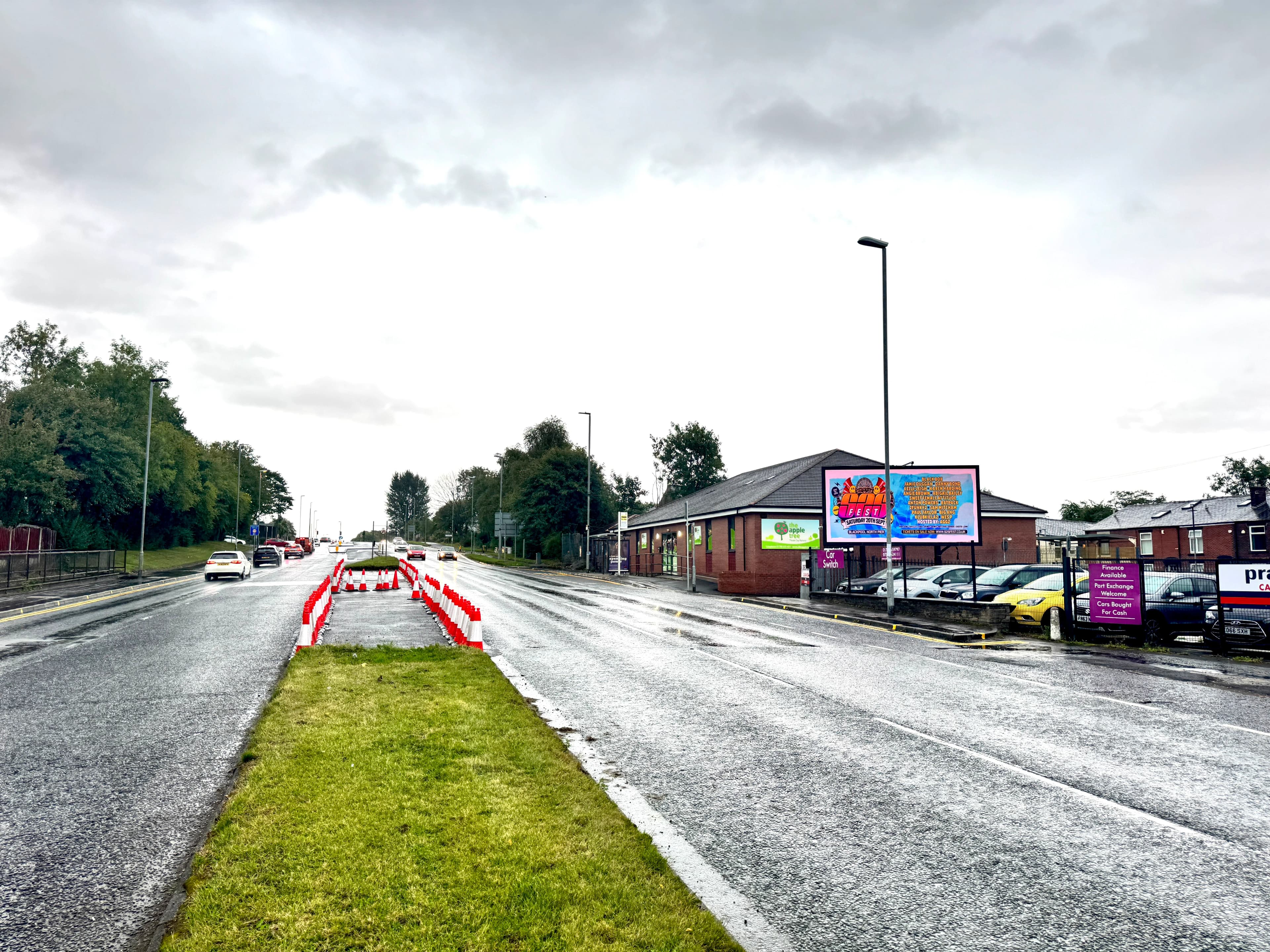 Halifax Road, Rochdale (Screen 1 of 2)